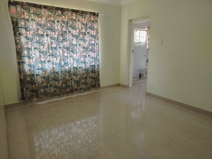 2 Bedroom Property for Sale in Elardus Park Gauteng