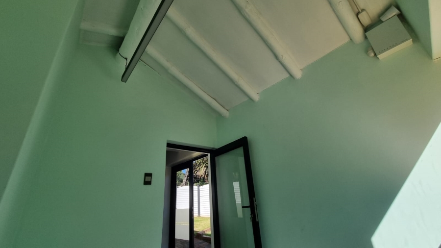 To Let Commercial Property for Rent in Bedfordview Gauteng