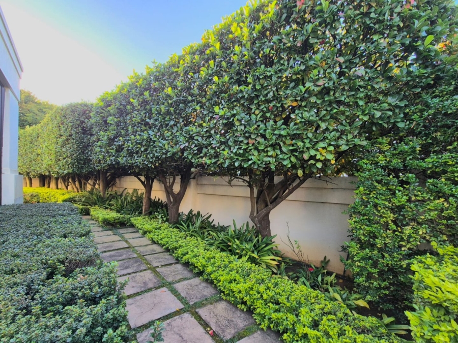 4 Bedroom Property for Sale in Woodhill Estate Gauteng