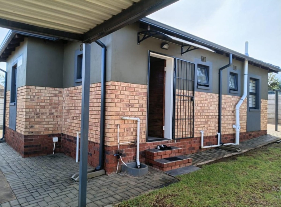 2 Bedroom Property for Sale in Mindalore Gauteng