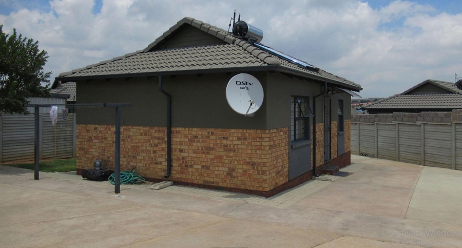 2 Bedroom Property for Sale in Mindalore Gauteng