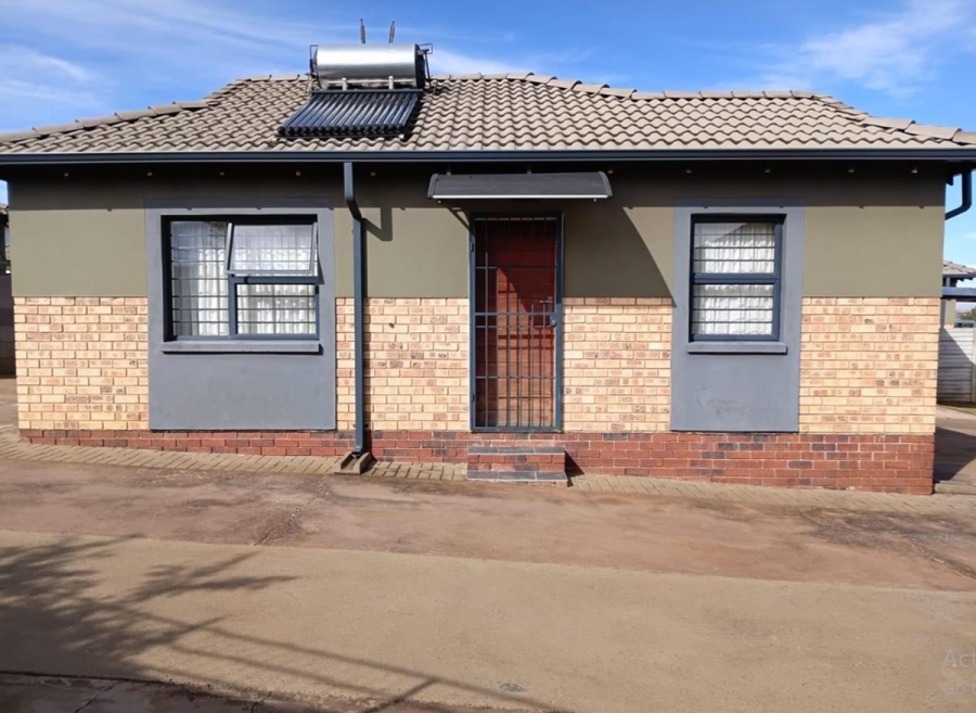 2 Bedroom Property for Sale in Mindalore Gauteng
