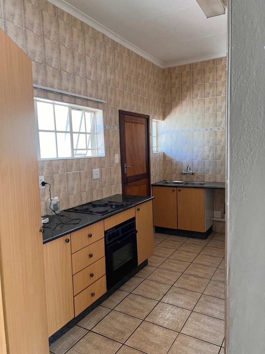3 Bedroom Property for Sale in Faerie Glen Gauteng