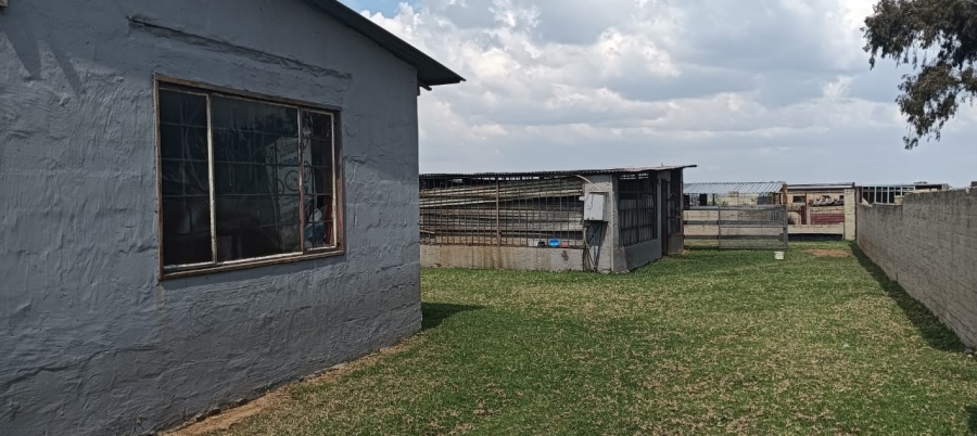 Commercial Property for Sale in Helderstrome AH Gauteng