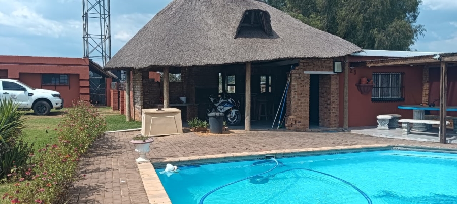 Commercial Property for Sale in Helderstrome AH Gauteng