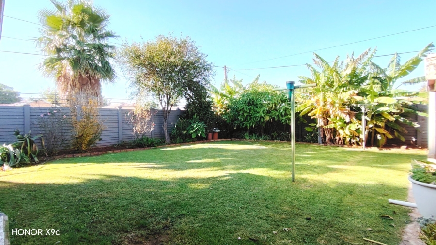4 Bedroom Property for Sale in Meyerton Central Gauteng
