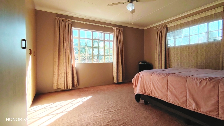 4 Bedroom Property for Sale in Meyerton Central Gauteng