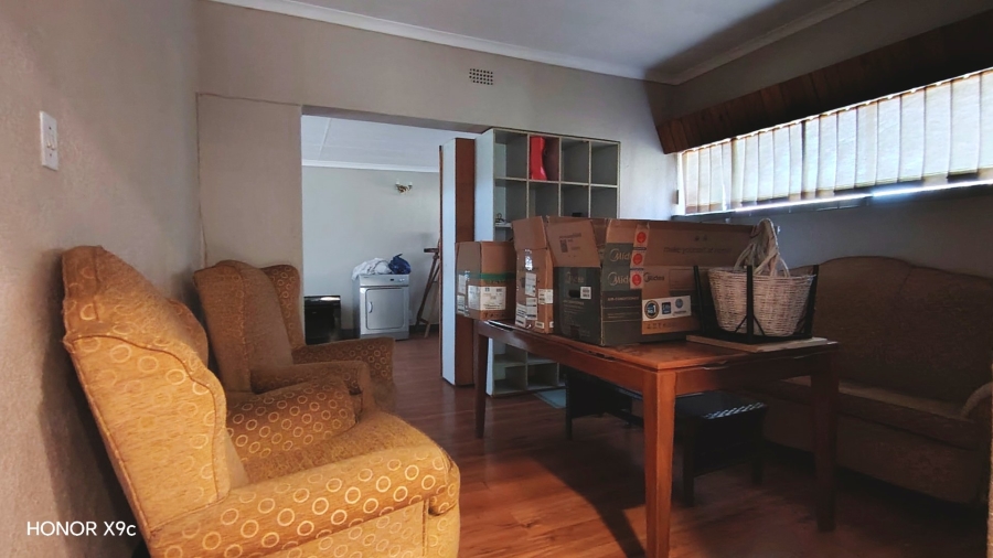 4 Bedroom Property for Sale in Meyerton Central Gauteng