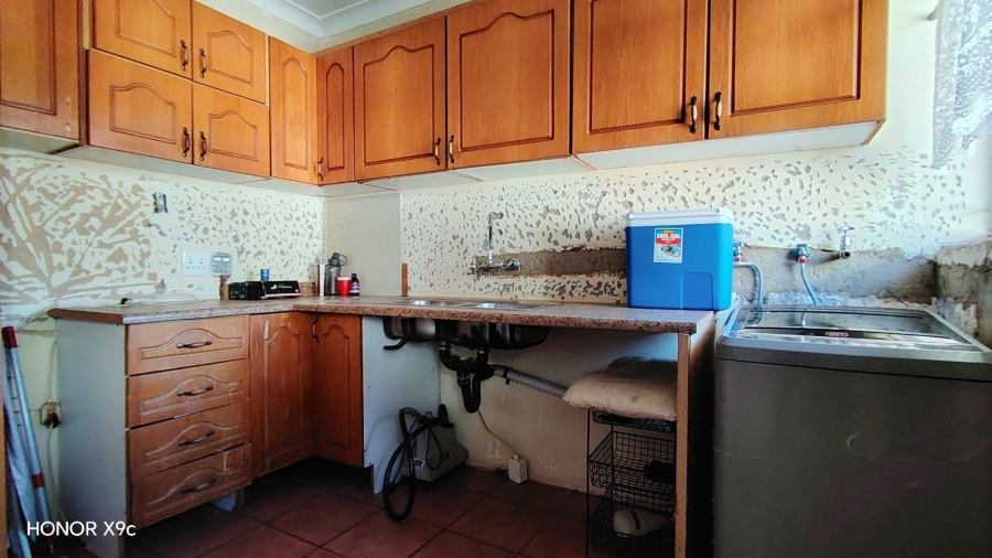 4 Bedroom Property for Sale in Meyerton Central Gauteng