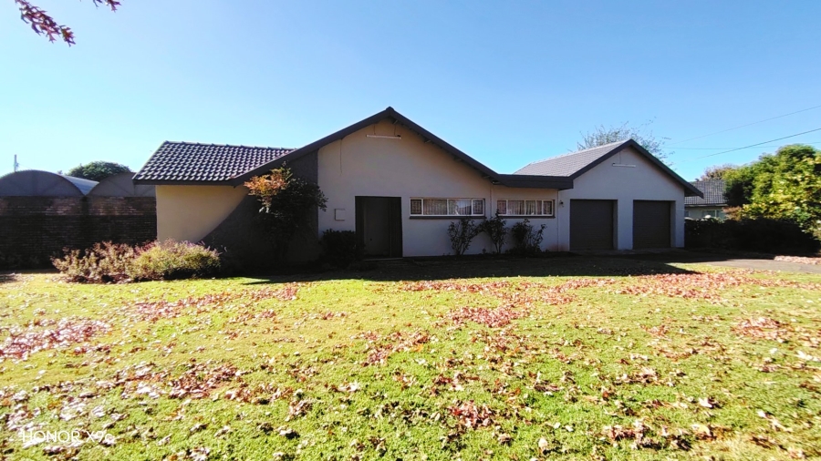 4 Bedroom Property for Sale in Meyerton Central Gauteng