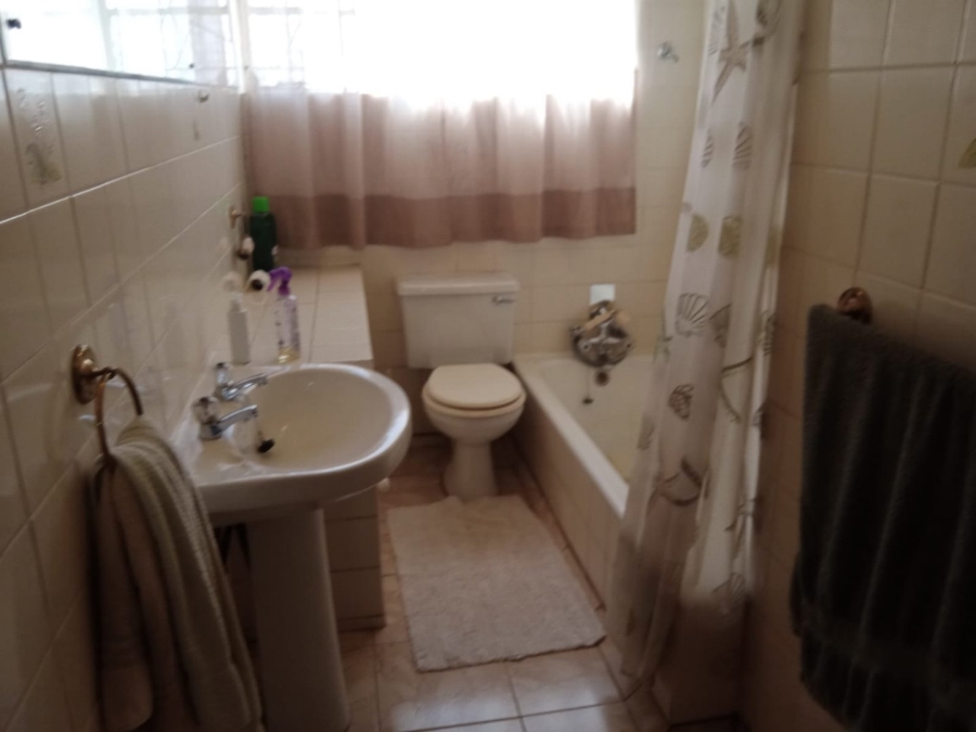 4 Bedroom Property for Sale in Malvern East Gauteng
