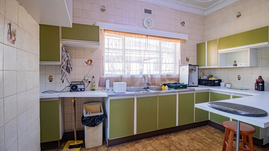 4 Bedroom Property for Sale in Malvern East Gauteng