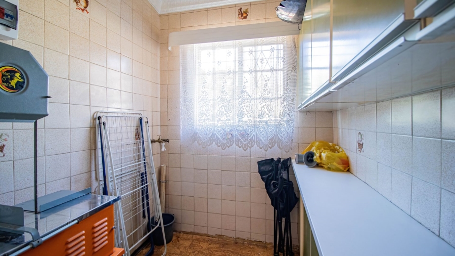 4 Bedroom Property for Sale in Malvern East Gauteng