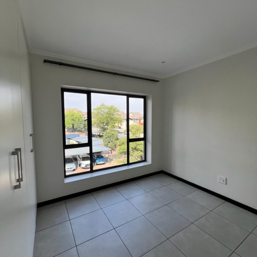 2 Bedroom Property for Sale in Lonehill Gauteng