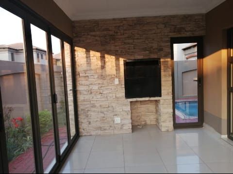 To Let 4 Bedroom Property for Rent in Montana Gauteng