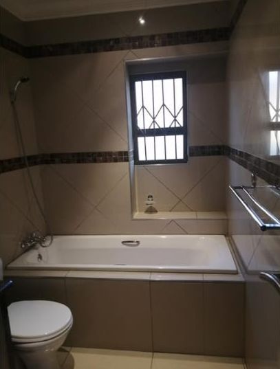 To Let 4 Bedroom Property for Rent in Montana Gauteng
