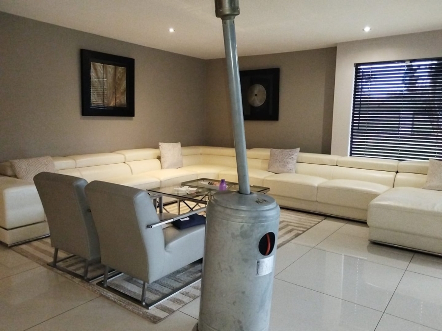 4 Bedroom Property for Sale in Pebble Rock Golf Village Gauteng