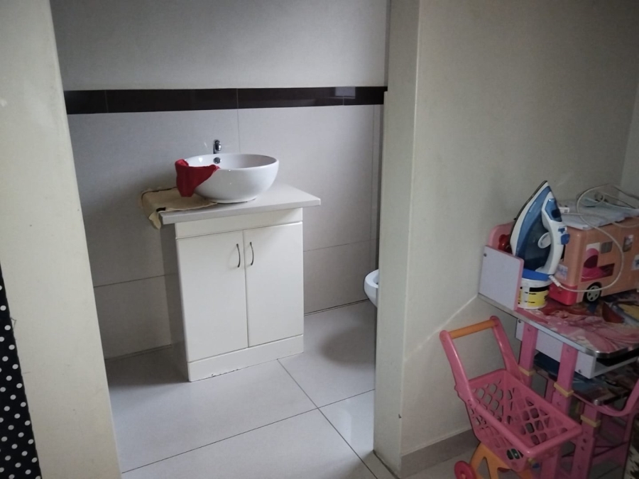 4 Bedroom Property for Sale in Pebble Rock Golf Village Gauteng