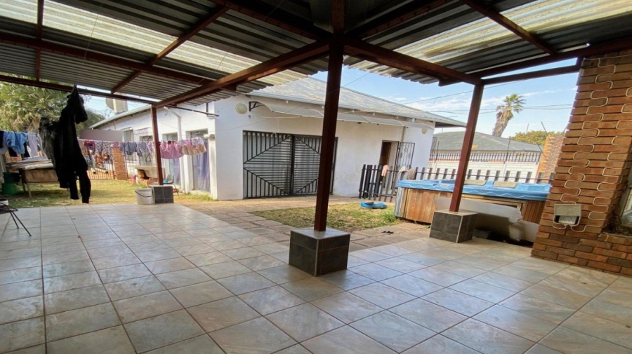 4 Bedroom Property for Sale in Primrose Gauteng