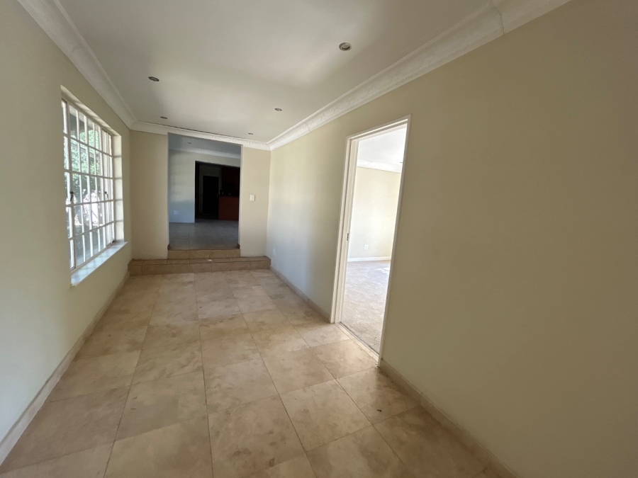 4 Bedroom Property for Sale in Vorna Valley Gauteng