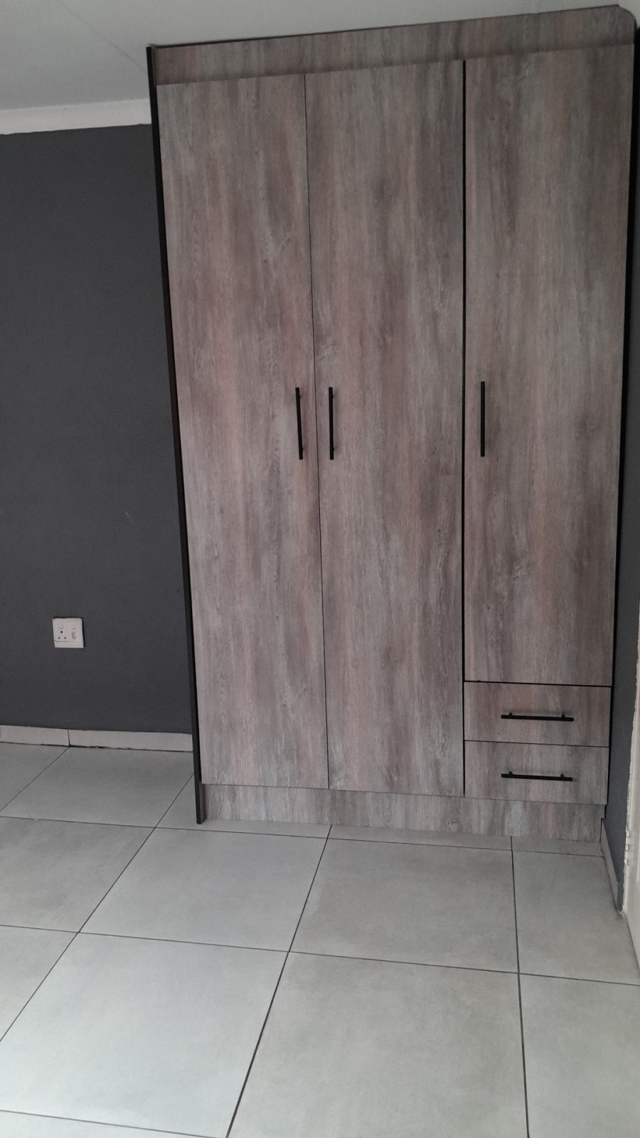 To Let 1 Bedroom Property for Rent in Windmill Park Gauteng