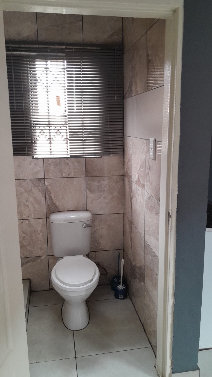To Let 1 Bedroom Property for Rent in Windmill Park Gauteng