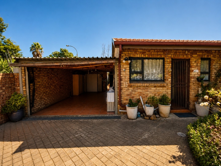 2 Bedroom Property for Sale in Croydon Gauteng