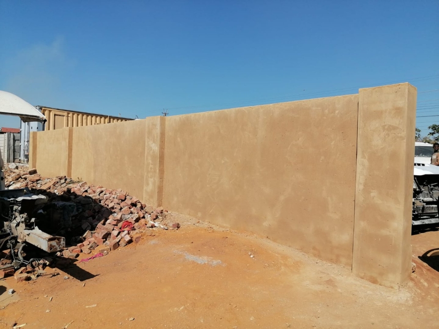 To Let Commercial Property for Rent in Mqantsa Gauteng