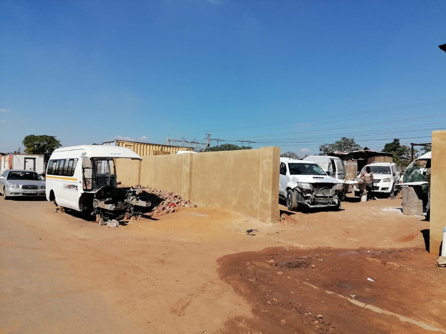 To Let Commercial Property for Rent in Mqantsa Gauteng