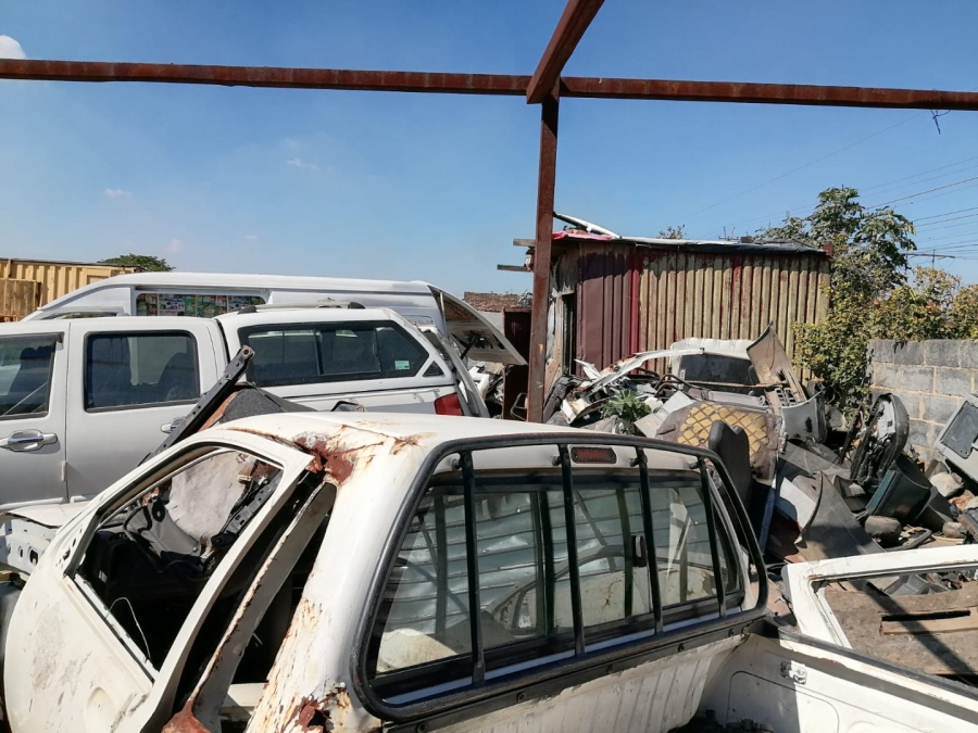To Let Commercial Property for Rent in Mqantsa Gauteng