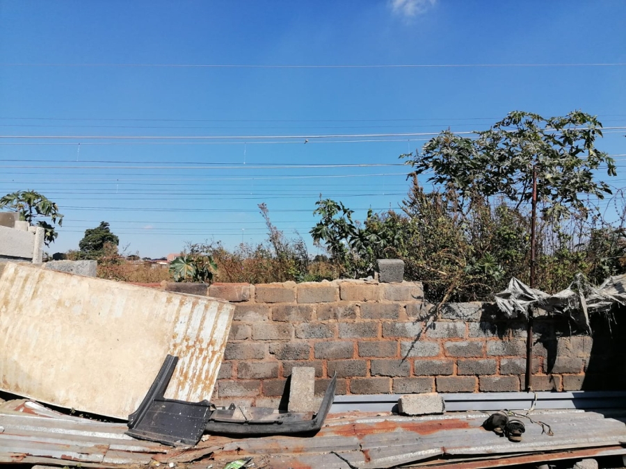 To Let Commercial Property for Rent in Mqantsa Gauteng