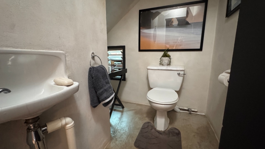 3 Bedroom Property for Sale in Three Rivers Proper Gauteng