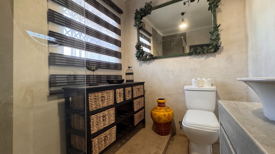 3 Bedroom Property for Sale in Three Rivers Proper Gauteng