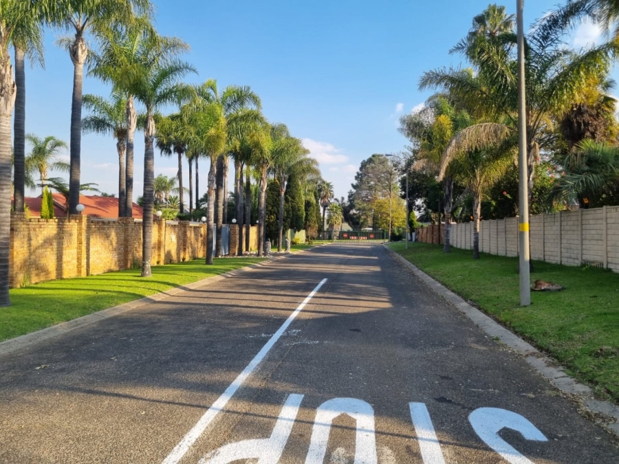 4 Bedroom Property for Sale in Van Riebeeck Park Gauteng