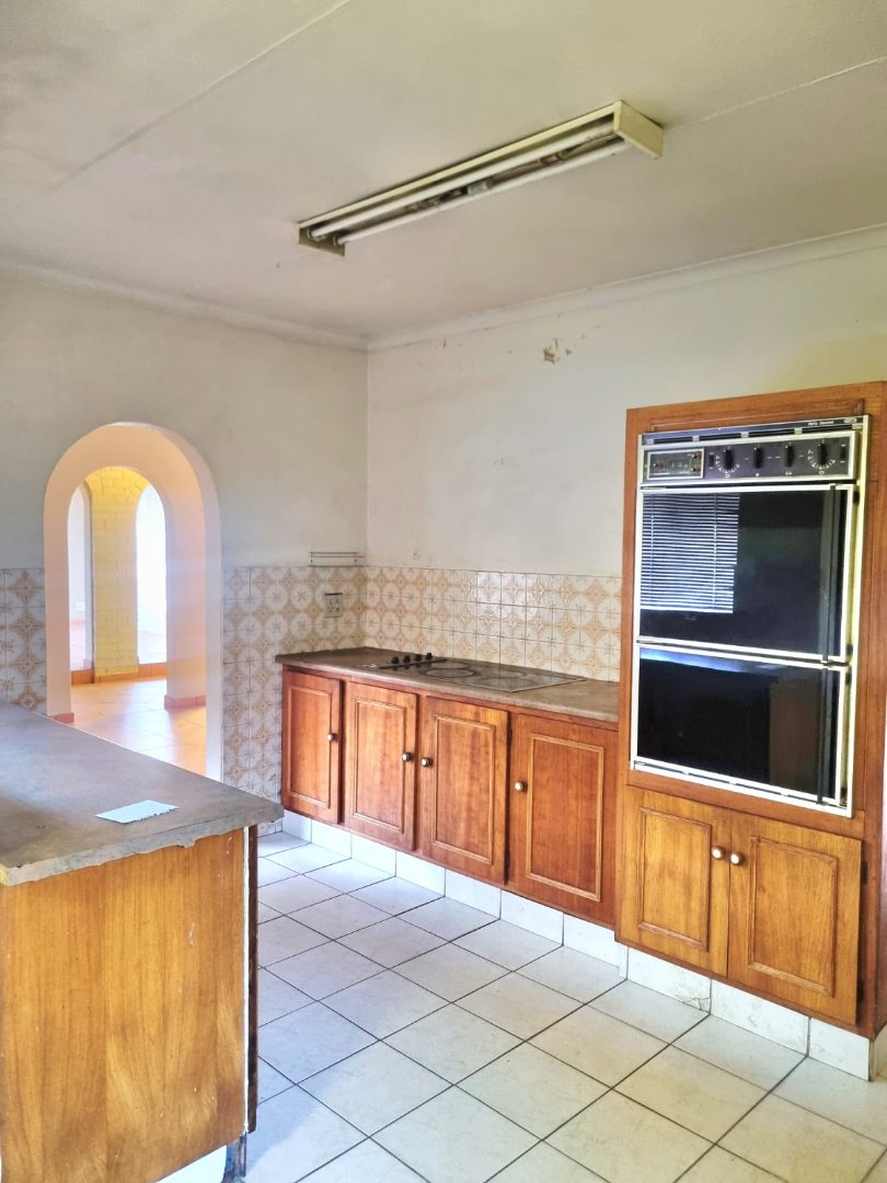 4 Bedroom Property for Sale in Van Riebeeck Park Gauteng