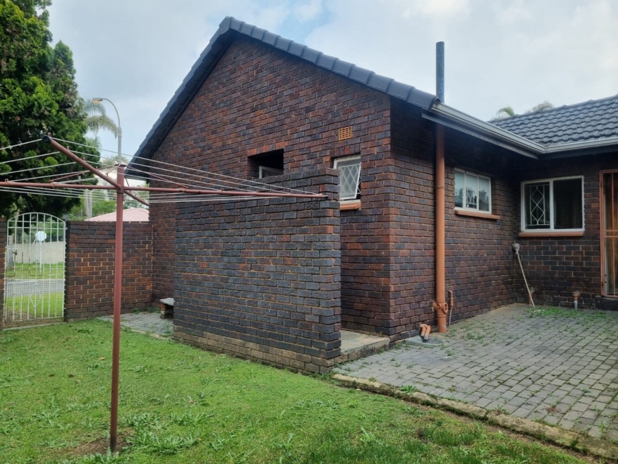 4 Bedroom Property for Sale in Van Riebeeck Park Gauteng