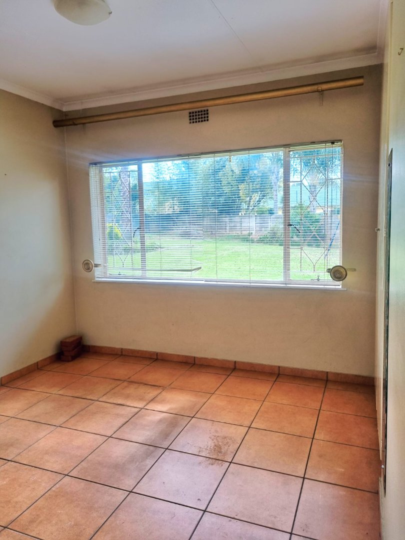 4 Bedroom Property for Sale in Van Riebeeck Park Gauteng