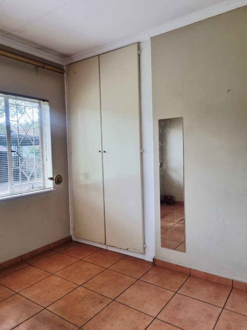 4 Bedroom Property for Sale in Van Riebeeck Park Gauteng
