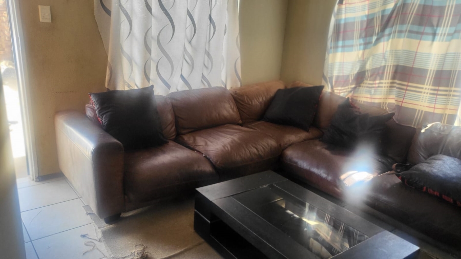 2 Bedroom Property for Sale in Cosmo City Gauteng