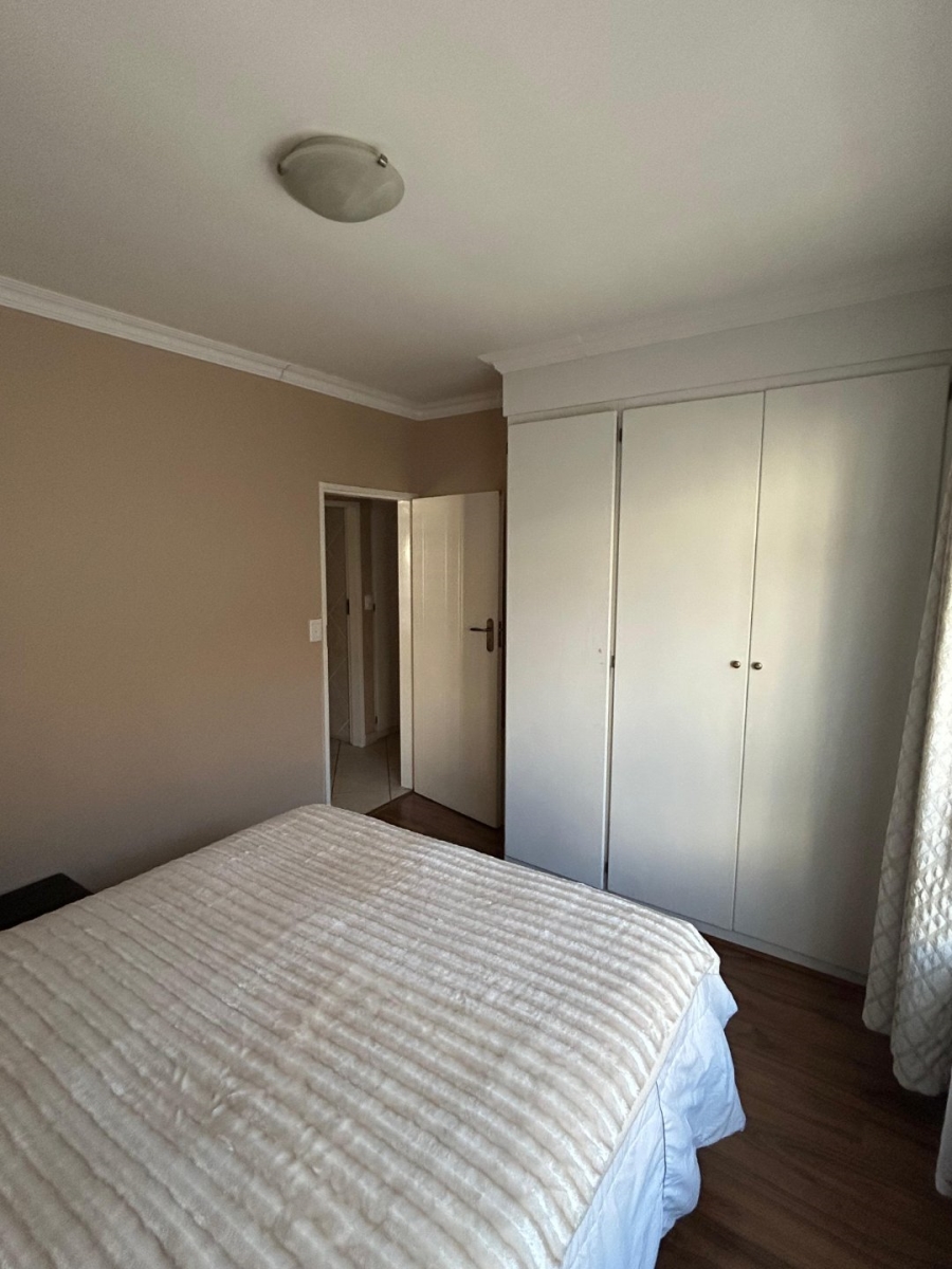 4 Bedroom Property for Sale in Faerie Glen Gauteng