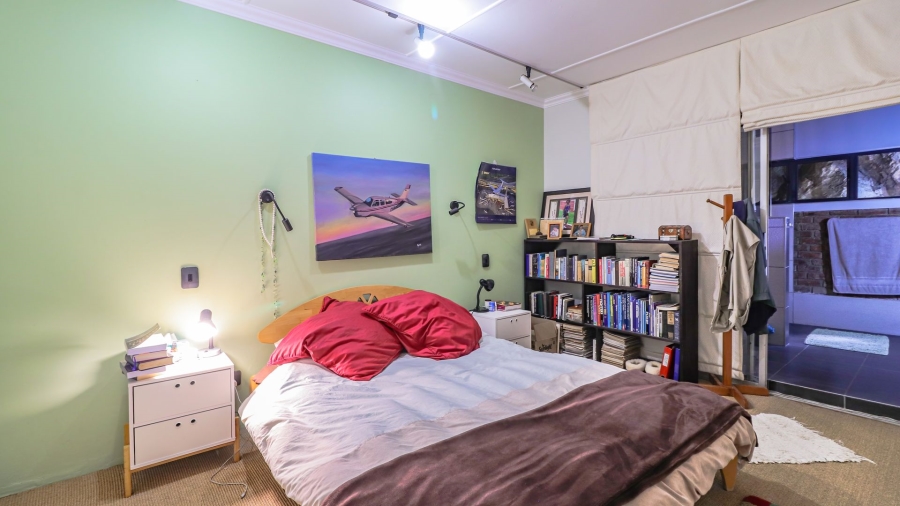 1 Bedroom Property for Sale in Northcliff Gauteng