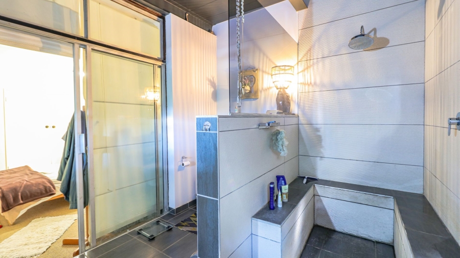 1 Bedroom Property for Sale in Northcliff Gauteng