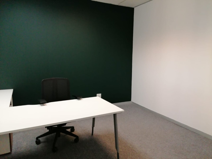 To Let Commercial Property for Rent in Die Hoewes Gauteng