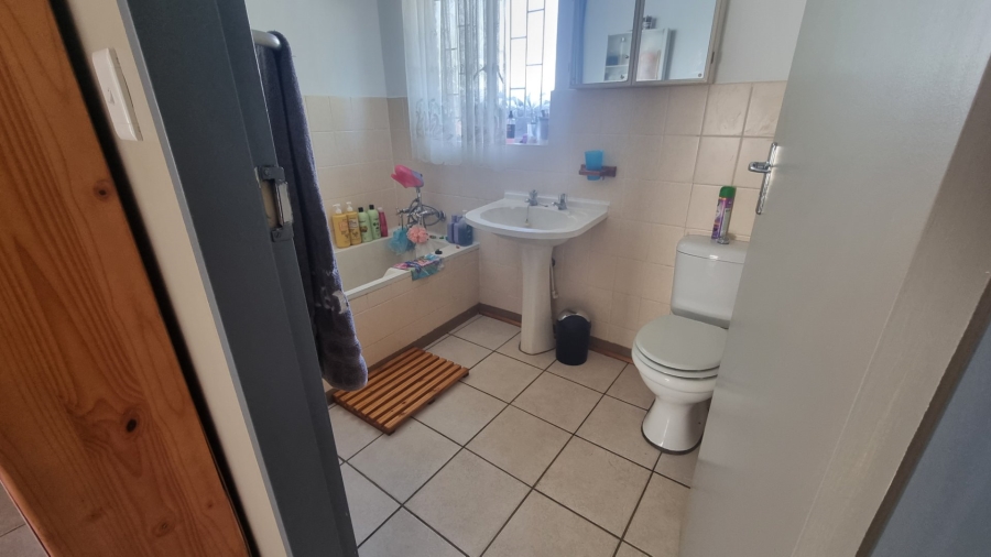 3 Bedroom Property for Sale in Suiderberg Gauteng