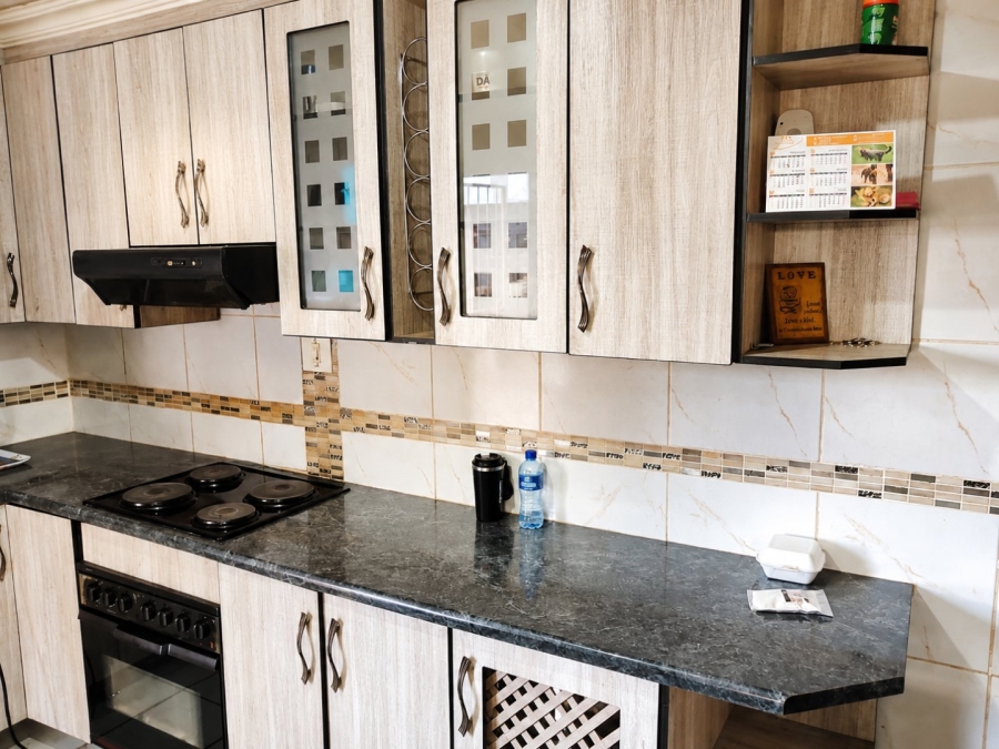 2 Bedroom Property for Sale in Soshanguve WW Gauteng