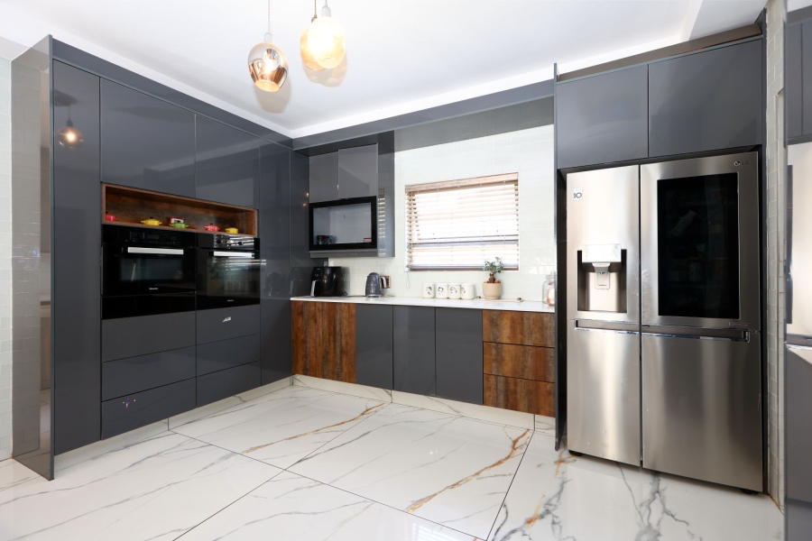 4 Bedroom Property for Sale in Kyalami Hills Gauteng