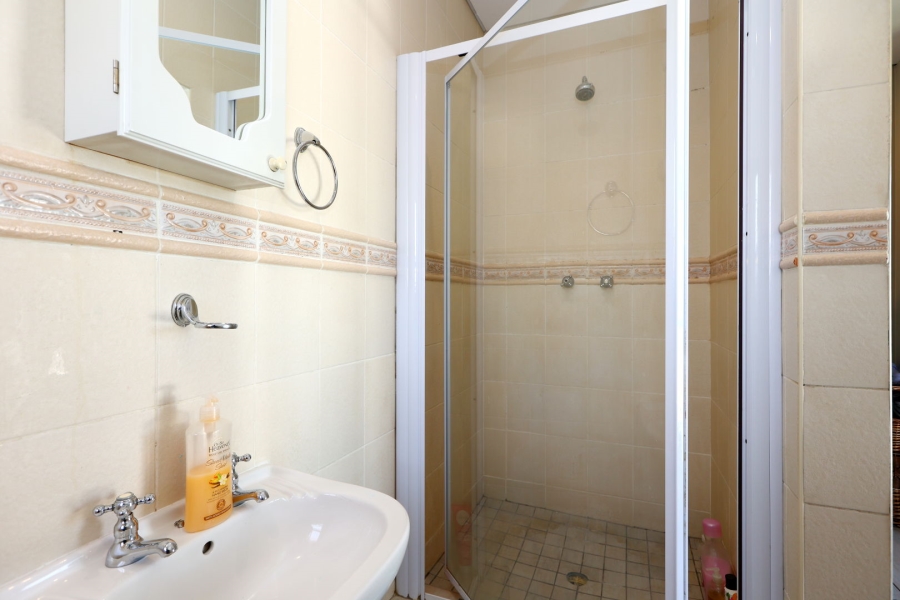 4 Bedroom Property for Sale in Kyalami Hills Gauteng