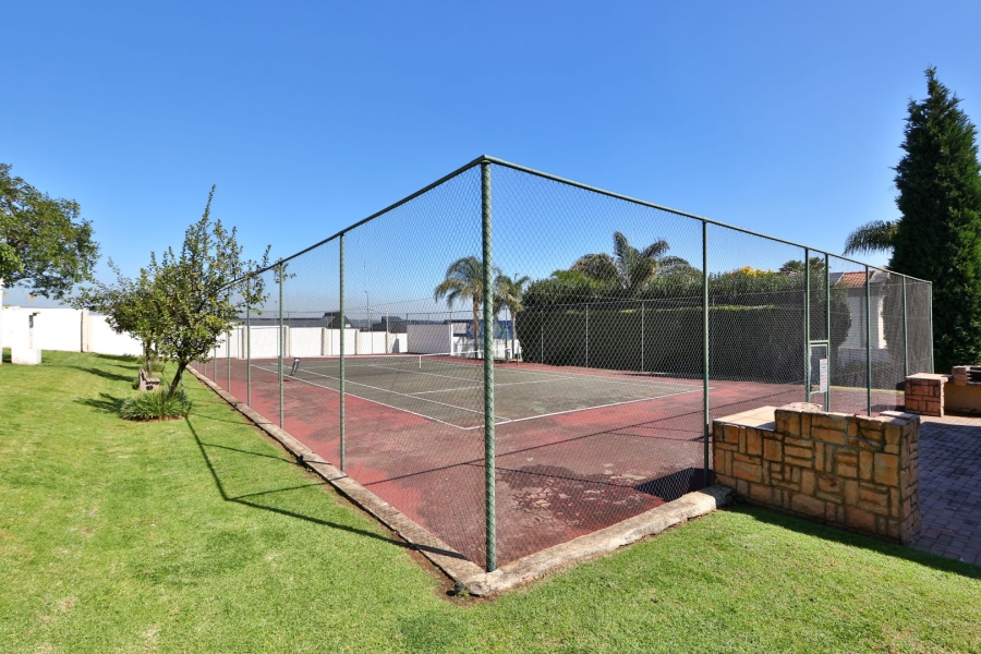 4 Bedroom Property for Sale in Kyalami Hills Gauteng