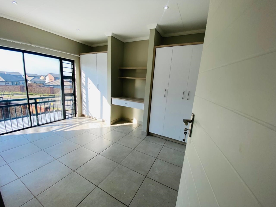  Bedroom Property for Sale in Nietgedacht Gauteng
