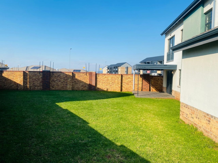  Bedroom Property for Sale in Nietgedacht Gauteng
